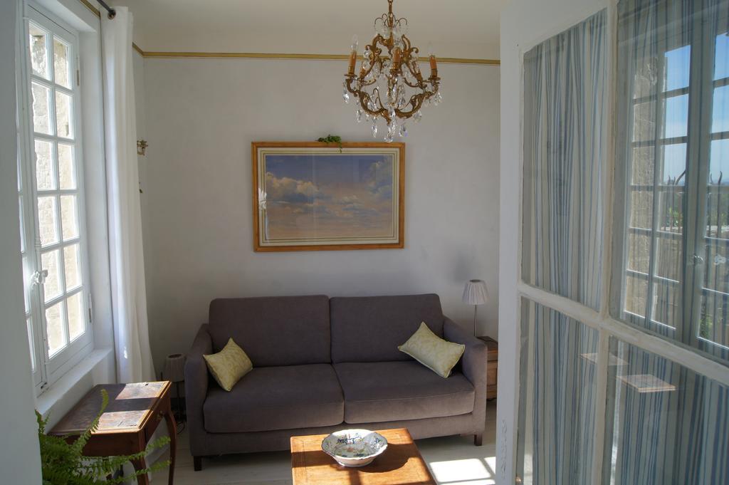 Maison Orsini Villeneuve-lès-Avignon Zimmer foto