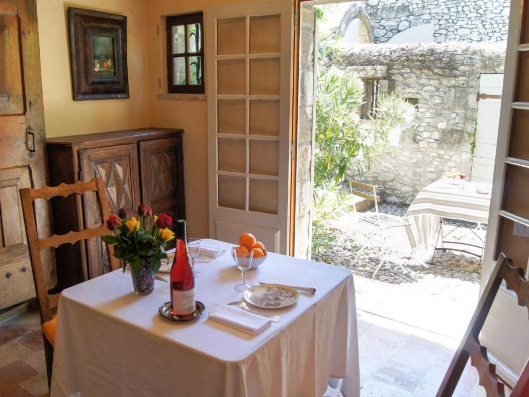 Maison Orsini Villeneuve-lès-Avignon Zimmer foto