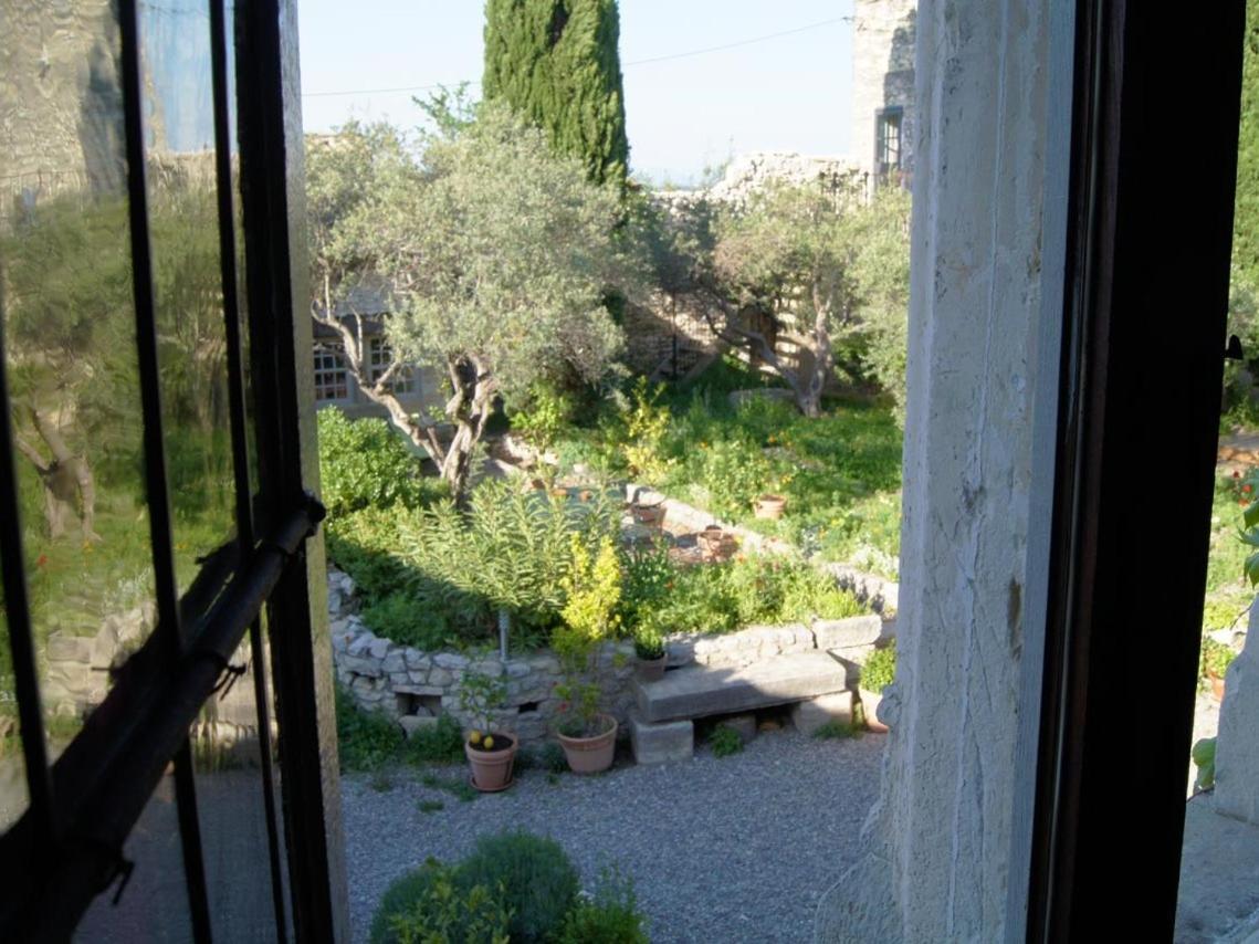 Maison Orsini Villeneuve-lès-Avignon Zimmer foto